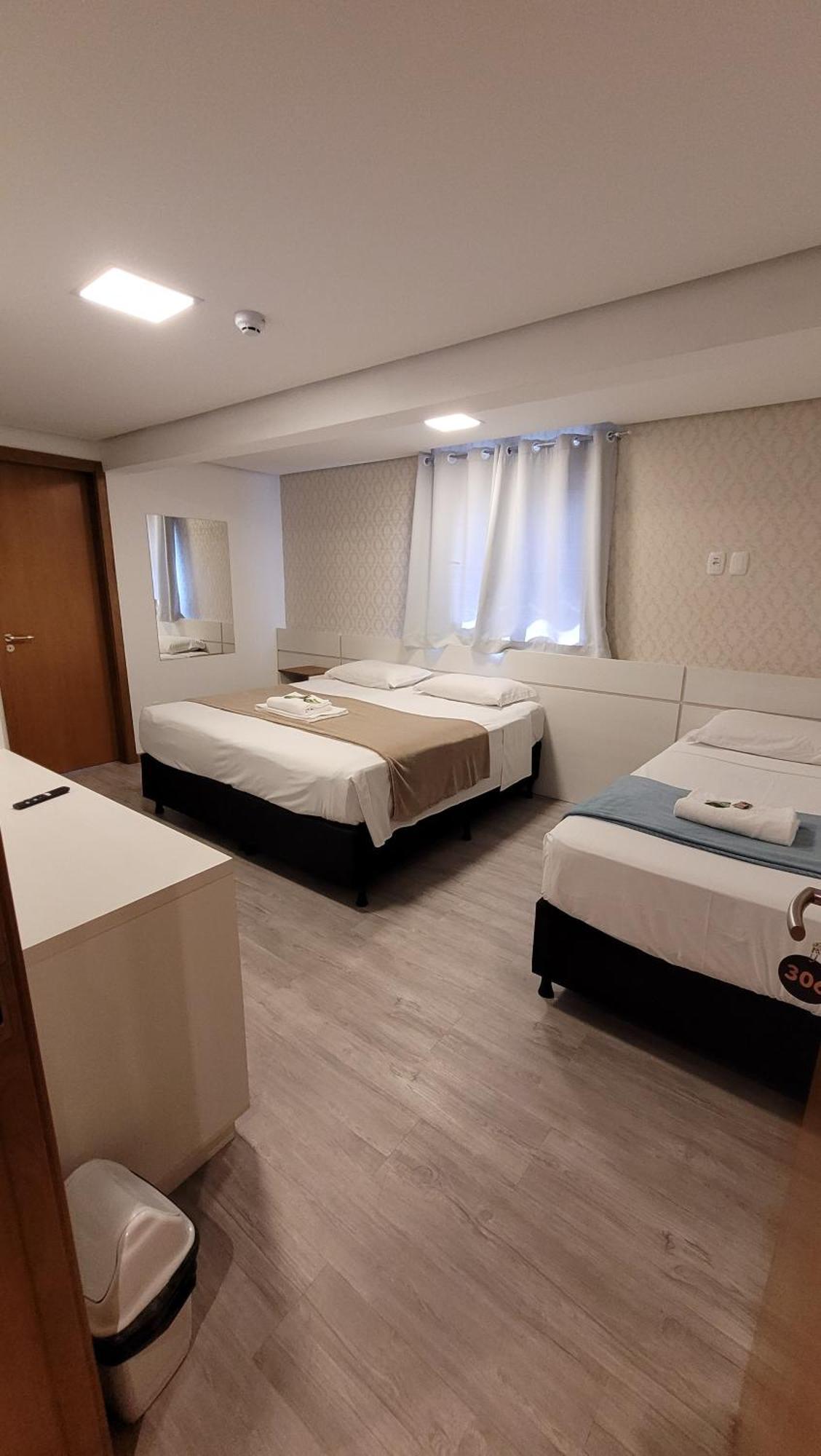 Hotel Golden Hills กาเนรา ภายนอก รูปภาพ