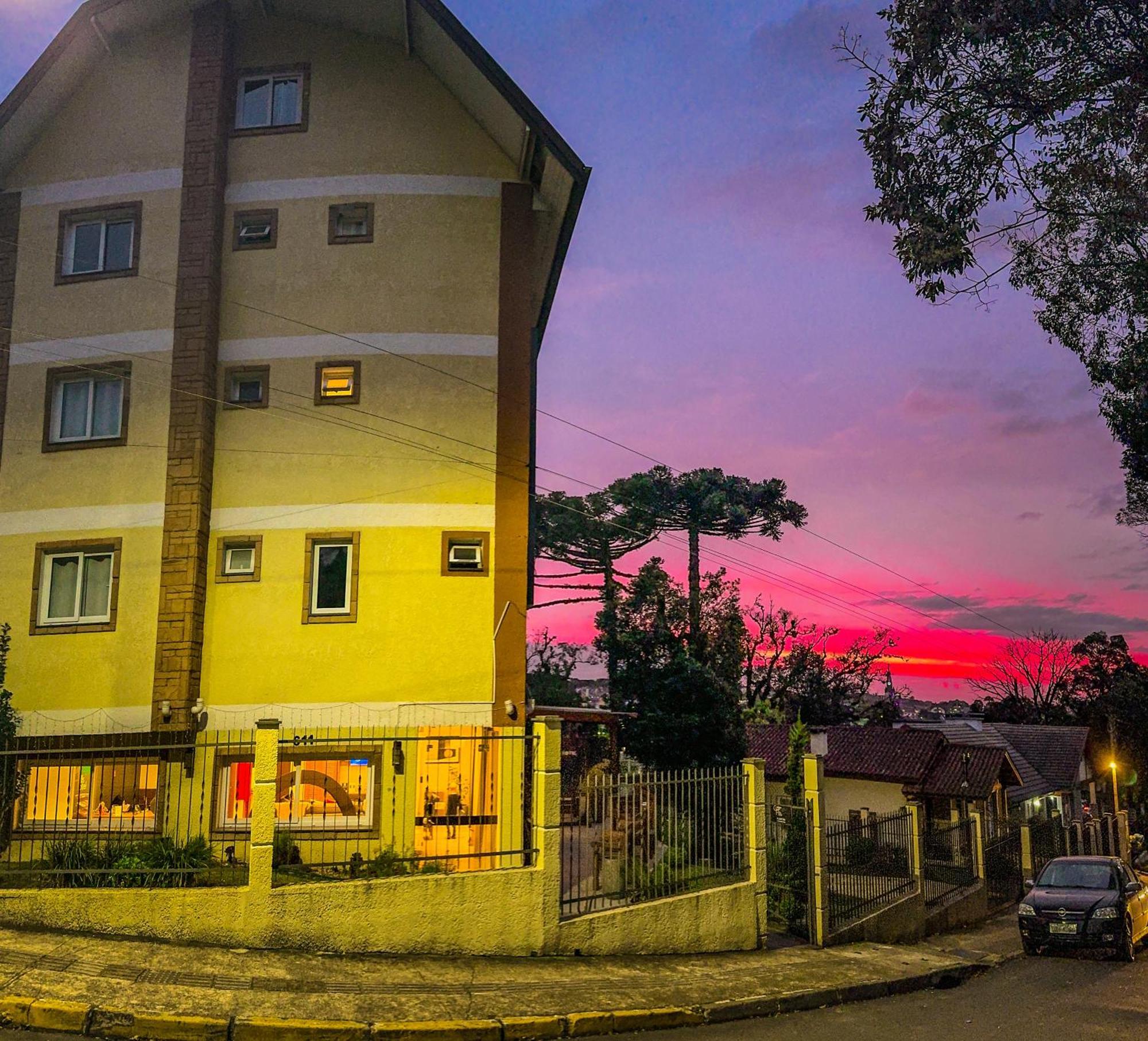 Hotel Golden Hills กาเนรา ภายนอก รูปภาพ